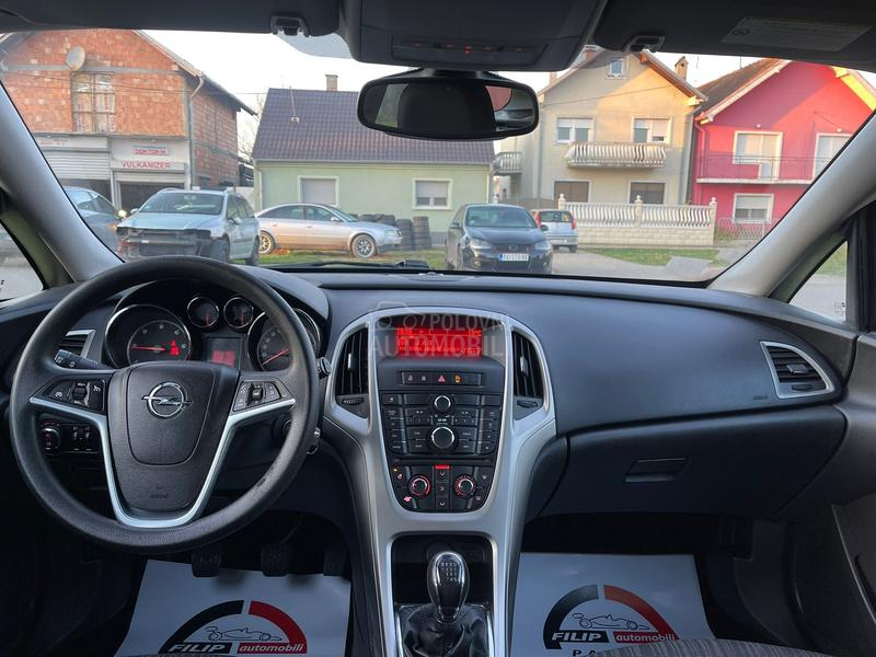 Opel Astra J 1.7 CDTI