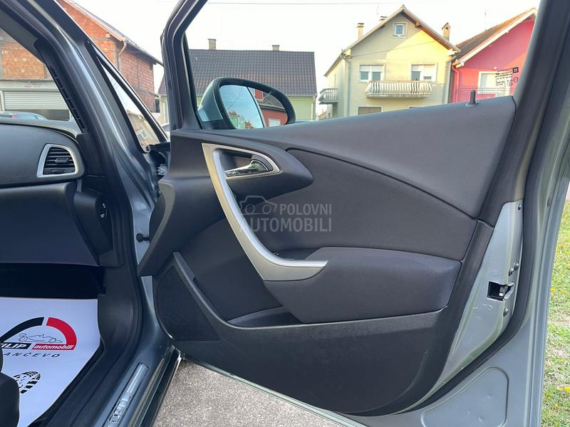 Opel Astra J 1.7 CDTI