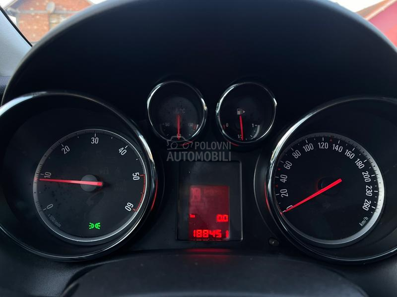 Opel Astra J 1.7 CDTI