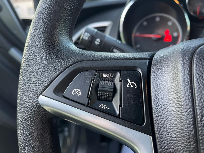 Opel Astra J 1.7 CDTI