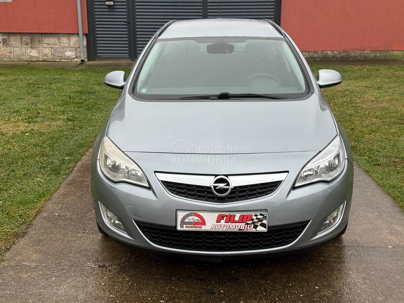 Opel Astra J 1.7 CDTI