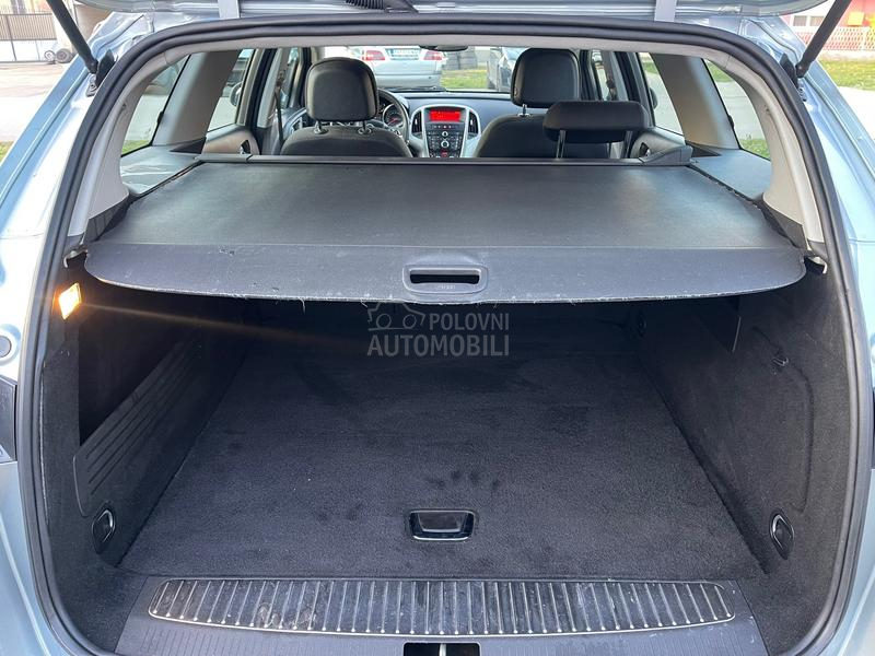 Opel Astra J 1.7 CDTI