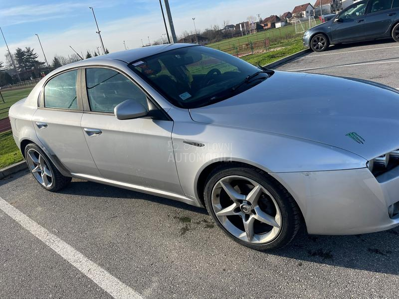 Alfa Romeo 159 