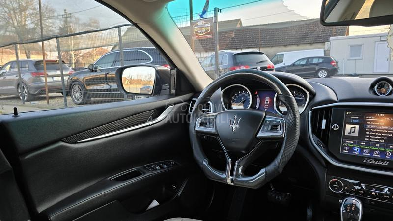 Maserati Ghibli 