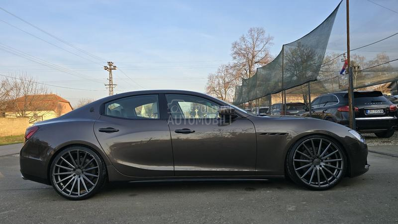 Maserati Ghibli 