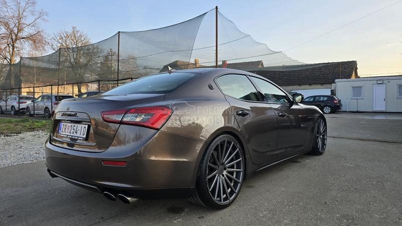 Maserati Ghibli 