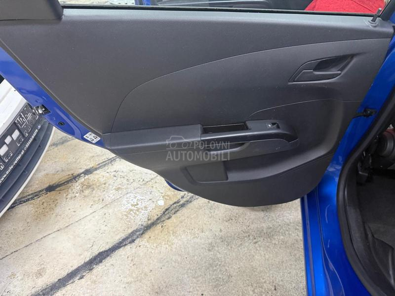 Chevrolet Aveo 1,3 diz 5 v r a t a