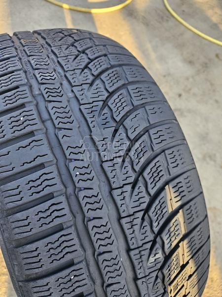 Nokian 225/45 R18 Zimska
