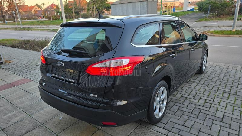 Ford Focus 1.6 tdci TITANIUM