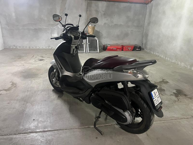 Piaggio Beverly