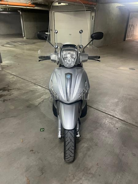 Piaggio Beverly