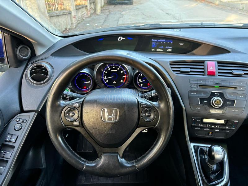 Honda Civic 1.8 i -VTEK SPORT