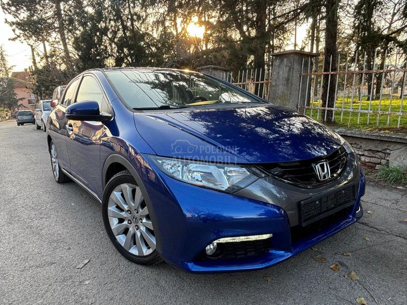 Honda Civic 1.8 i -VTEK SPORT