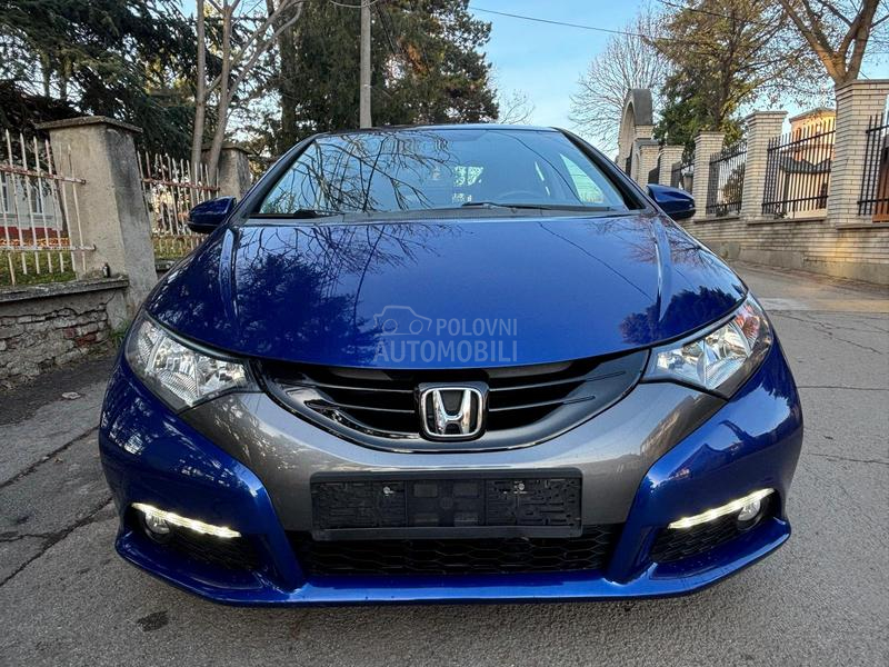 Honda Civic 1.8 i -VTEK SPORT