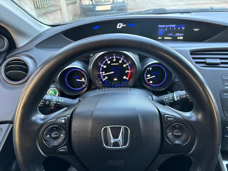 Honda Civic 1.8 i -VTEK SPORT