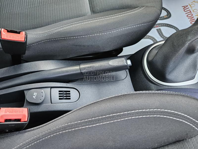 Renault Clio 1.2 16V NAV TOOP