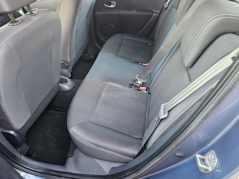 Renault Clio 1.2 16V NAV TOOP