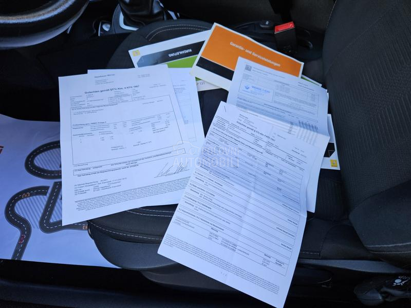 Renault Clio 1.2 16V NAV TOOP