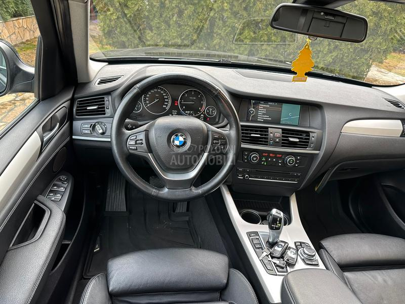 BMW X3 2.0XDRIVE/PANO/LED