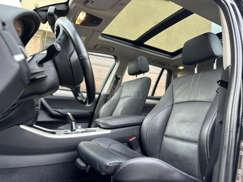 BMW X3 2.0XDRIVE/PANO/LED