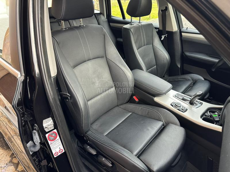 BMW X3 2.0XDRIVE/PANO/LED