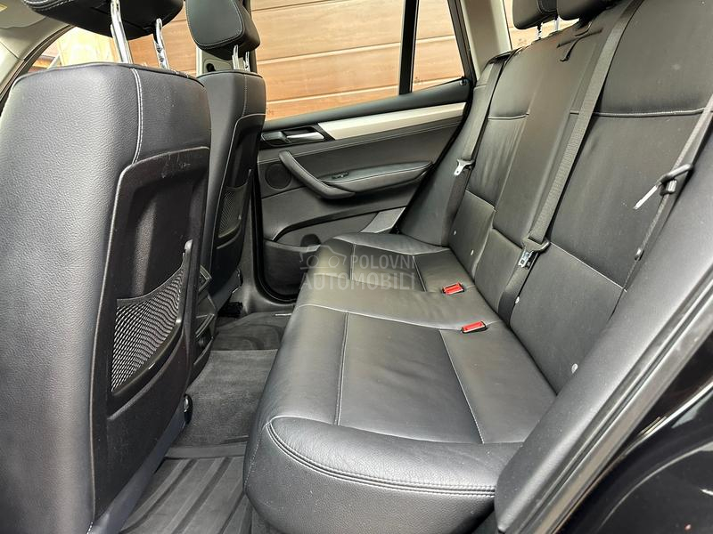 BMW X3 2.0XDRIVE/PANO/LED