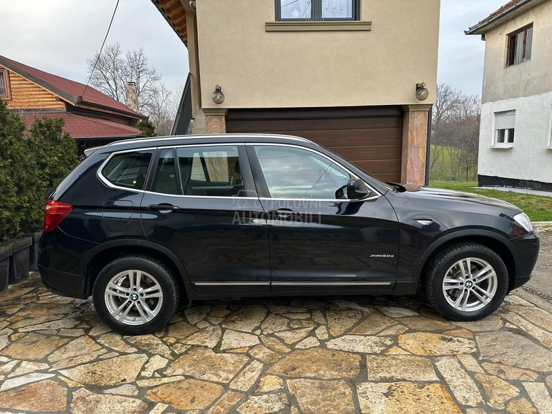 BMW X3 2.0XDRIVE/PANO/LED