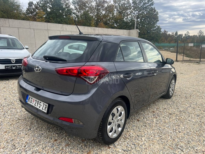 Hyundai i20 
