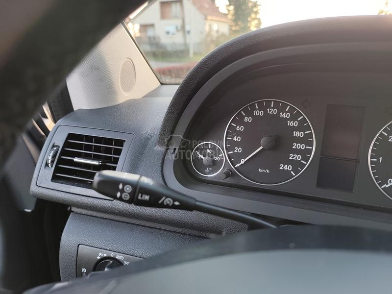Mercedes Benz A 160 AVANTGARDE/EURO 5