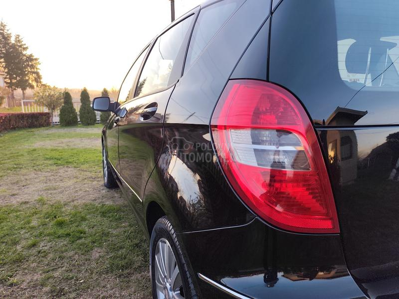 Mercedes Benz A 160 AVANTGARDE/EURO 5