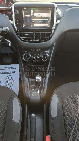 Peugeot 208 1.4 hdi AUTOM