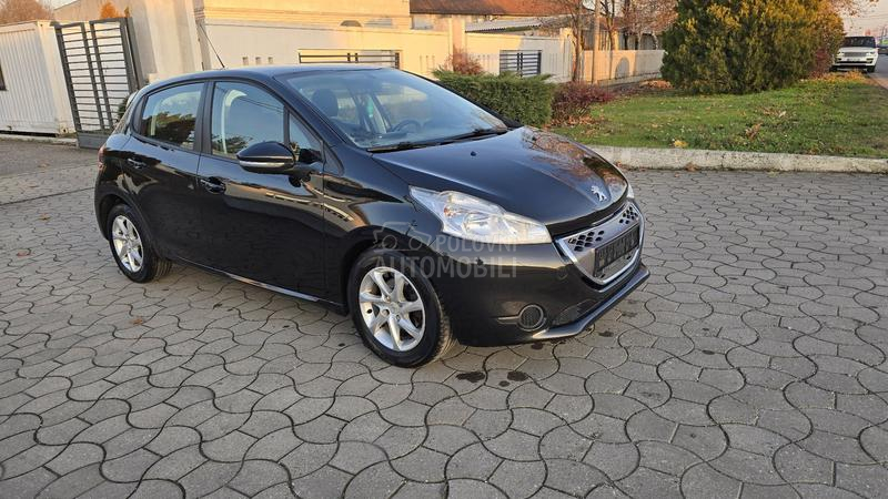 Peugeot 208 1.4 hdi AUTOM
