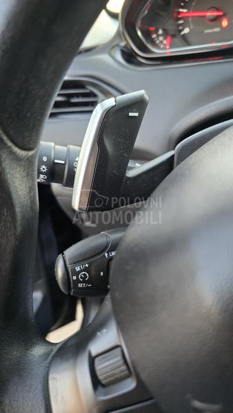 Peugeot 208 1.4 hdi AUTOM