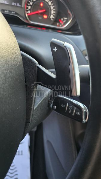 Peugeot 208 1.4 hdi AUTOM