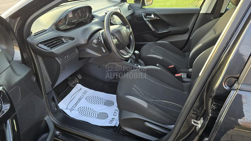 Peugeot 208 1.4 hdi AUTOM