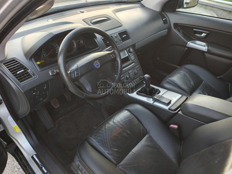 Volvo XC90 2.4 D5