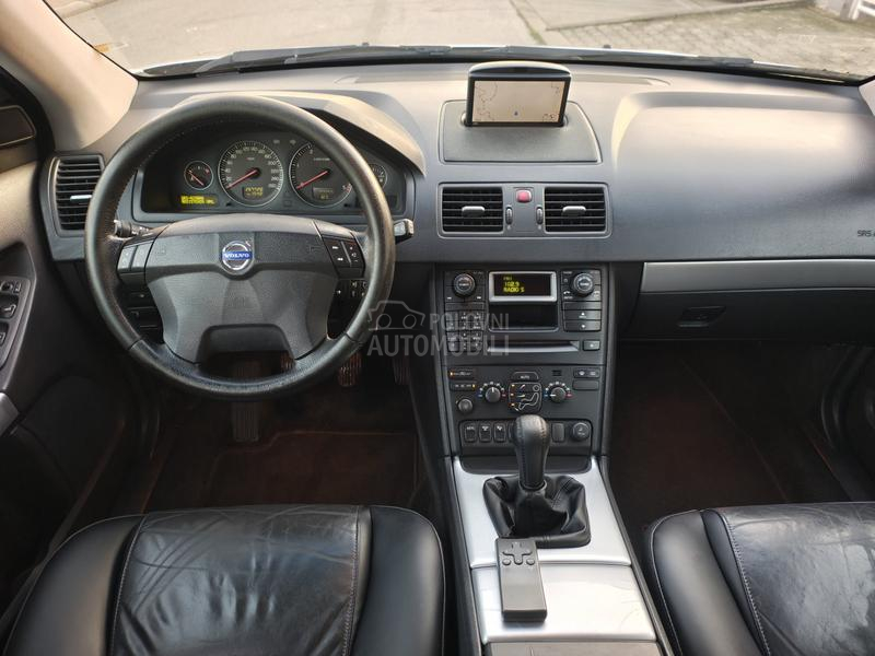 Volvo XC90 2.4 D5