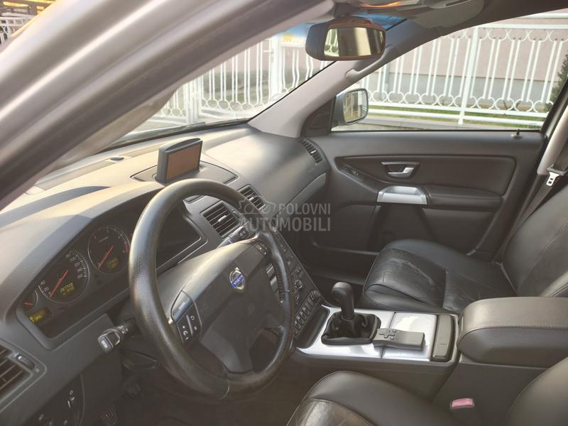 Volvo XC90 2.4 D5