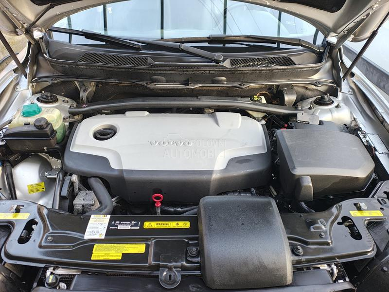 Volvo XC90 2.4 D5