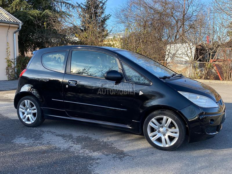 Mitsubishi Colt 