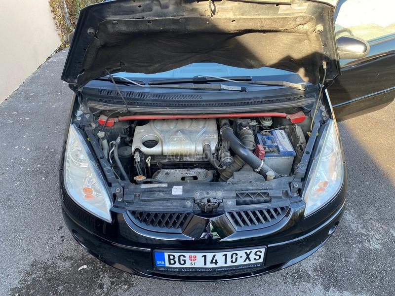 Mitsubishi Colt 