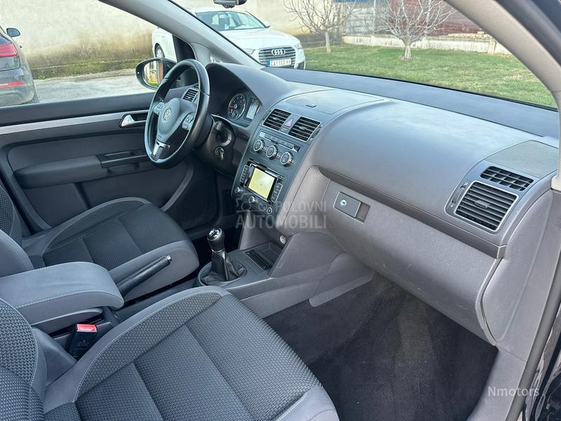 Volkswagen Touran 1.4 TGI