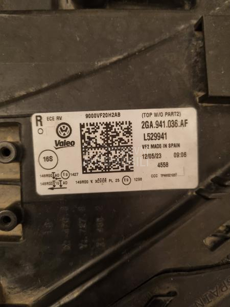 Desni full led far, IQ light