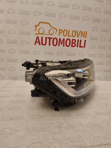 Desni full led far, IQ light