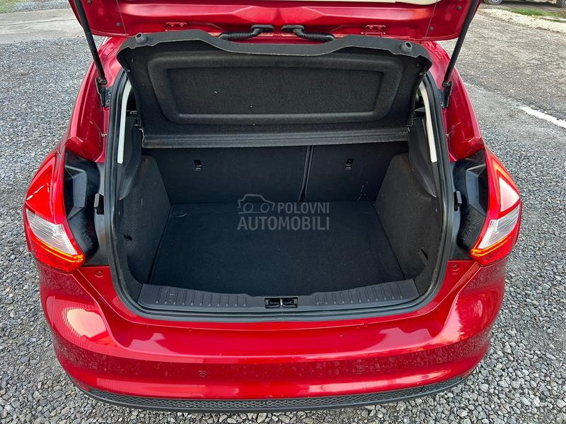 Ford Focus 104.000 K.M NOOV