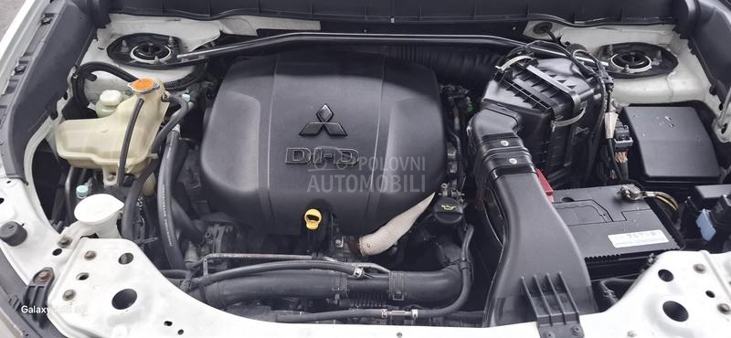 Mitsubishi Outlander 2.2 DI-D