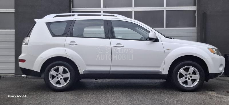 Mitsubishi Outlander 2.2 DI-D