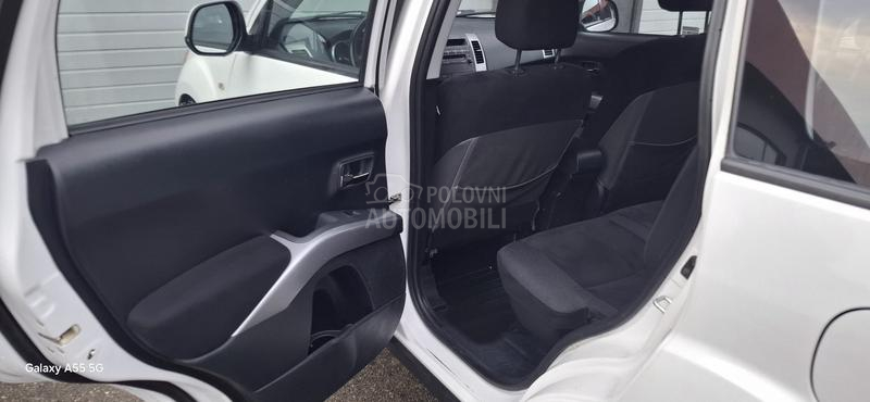 Mitsubishi Outlander 2.2 DI-D