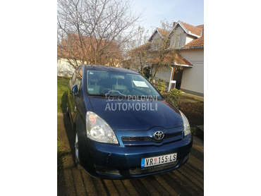 Toyota Corolla Verso 