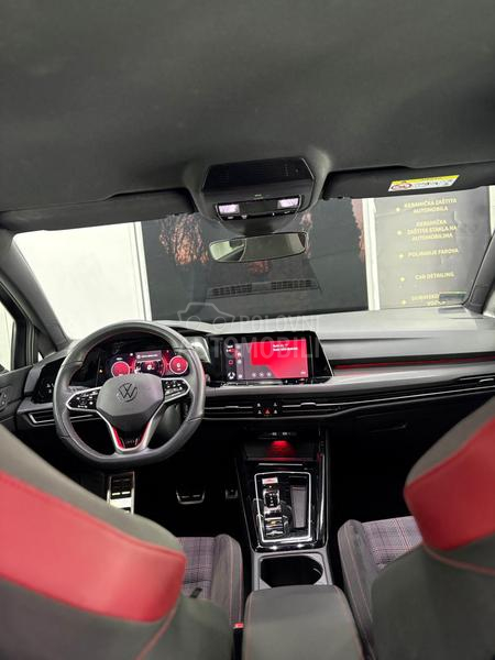 Volkswagen Golf 8 gti